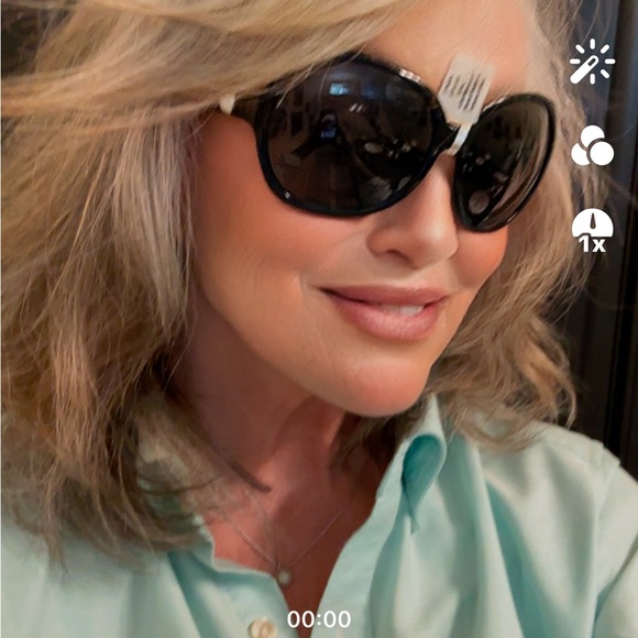 🌊 CHANEL Interlocking 💋CC Logo Oversized Sunglasses - Picture 2 of 13